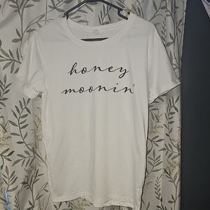 Honey Moonin' Graphic Tee By The Ring Boxes - Size L